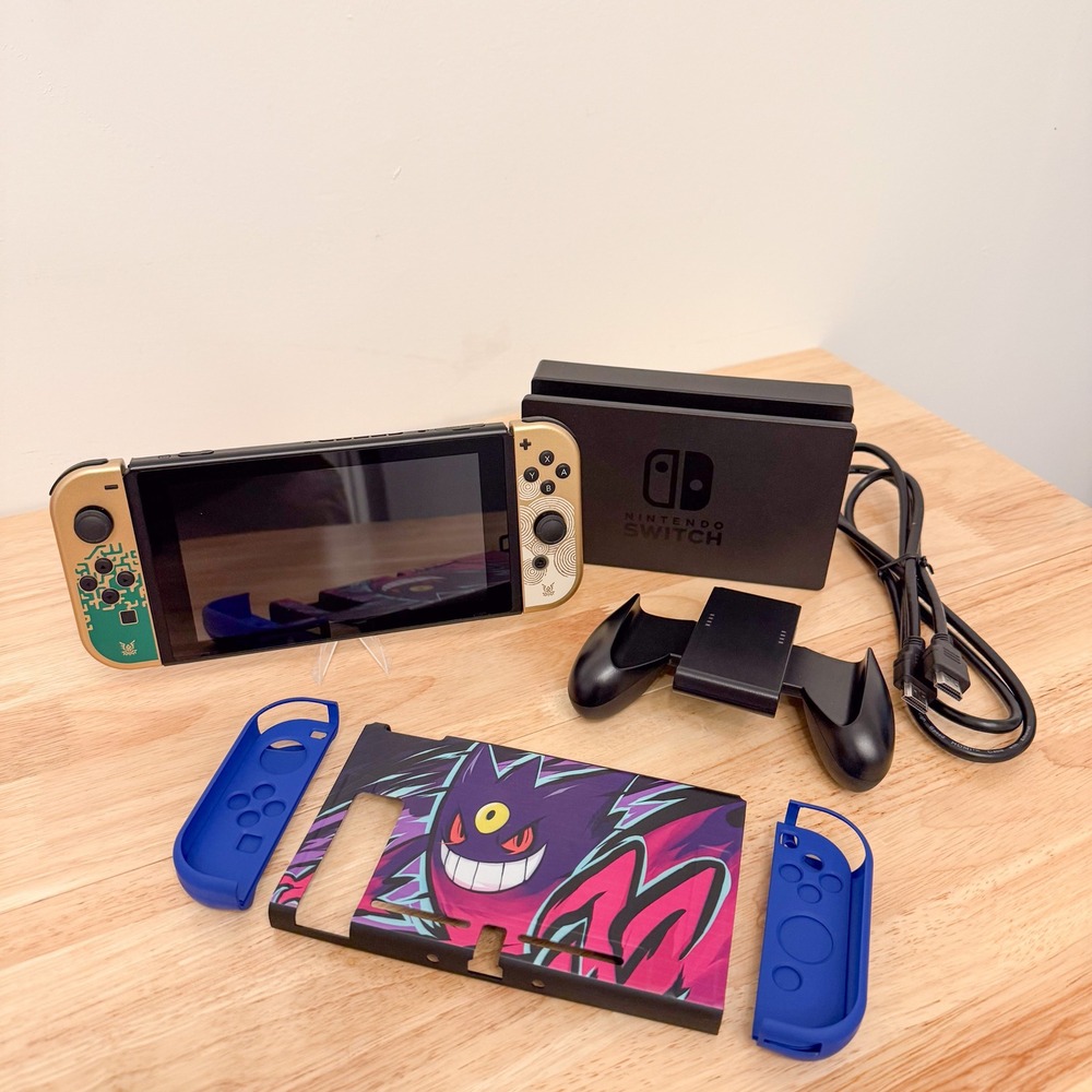 Nintendo Switch HAC-001(-01) w/ Zelda Joy-Cons & Pokemon Case  | Tested